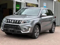 Grau Gebraucht 2019 Suzuki Vitara Comfort+ SUV | 19.500 € (Fairer Preis)