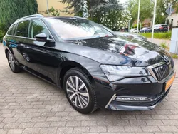 Schwarz Gebraucht 2023 Skoda Superb Ambition Kombi | 28.780 € (Superpreis)