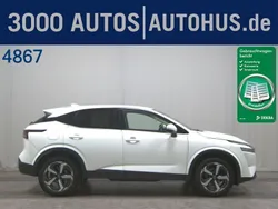 White s Gebraucht 2023 Nissan Qashqai N-Connecta SUV | 17.480 € (Guter Preis)
