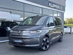 Grau Gebraucht 2024 VW T7 Style Van | 59.700 € (Teuer)