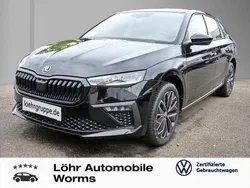Schwarzmagic perleffekt Gebraucht 2024 Skoda Scala Drive Kleinwagen | 22.190 € (Fairer Preis)