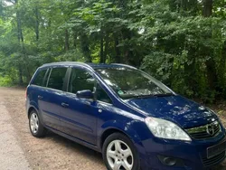 Blau Gebraucht 2008 Opel Zafira Selection Van / Kleinbus | 2.700 € (Fairer Preis)