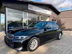 Schwarz Gebraucht 2024 BMW 318 M Sport Kombi | 32.500 € (Guter Preis)