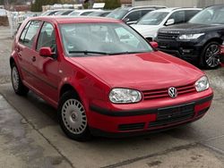 Rot Gebraucht 2002 VW Golf IV Basis Limousine | 700 € (Superpreis)