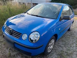 Blau Gebraucht 2004 VW Polo Kleinwagen | 1.800 €