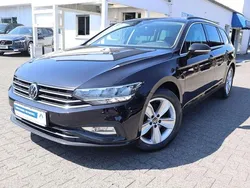 Deep black pearlescent Gebraucht 2021 VW Passat Business Kombi | 23.970 € (Guter Preis)