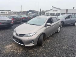 Braun Gebraucht 2014 Toyota Auris Touring Sports Comfort Kombi | 4.500 €