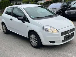 Weiß Gebraucht 2009 Fiat Grande Punto Active Kleinwagen | 1.800 € (Guter Preis)