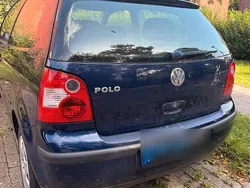 Blau Gebraucht 2000 VW Polo Kleinwagen | 500 € (Guter Preis)