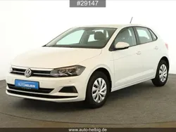 Weiß Gebraucht 2021 VW Polo Comfortline Limousine | 14.490 € (Guter Preis)