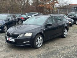 Schwarz Gebraucht 2020 Skoda Octavia Soleil Kombi | 15.800 € (Guter Preis)