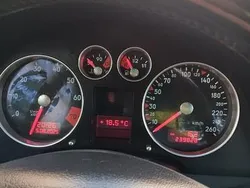 Grün Gebraucht 2000 Audi TT Roadster Cabrio | 3.600 €