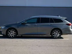 Grau Gebraucht 2017 Opel Insignia Country Tourer Innovation Kombi | 16.100 € (Fairer Preis)