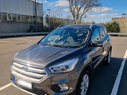 Grau Gebraucht 2017 Ford Kuga Cool & Connect SUV | 16.399 € (Fairer Preis)