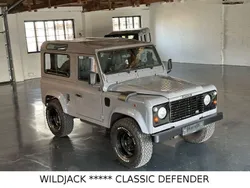 Grau Gebraucht 2000 Land Rover Defender SUV | 35.000 €
