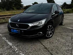 Schwarz Gebraucht 2017 Citroën DS4 Kleinwagen | 11.499 €