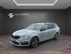 Grau Gebraucht 2019 Skoda Octavia RS Kombi | 24.290 € (Teuer)