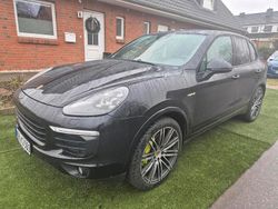 Schwarz Gebraucht 2017 Porsche Cayenne S SUV | 37.500 €