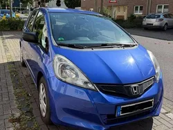 Blau Gebraucht 2013 Honda Jazz Kleinwagen | 4.000 € (Etwas zu teuer)