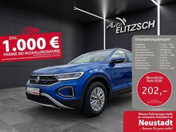 Blau Gebraucht 2022 VW T-Roc Life SUV | 26.450 € (Fairer Preis)