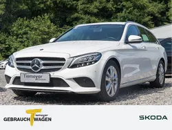 Weiß Gebraucht 2019 Mercedes C200 Avantgarde Limousine | 24.680 € (Guter Preis)