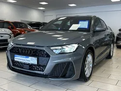 Hellgrau Gebraucht 2024 Audi A1 S-Line Kleinwagen | 29.900 € (Fairer Preis)
