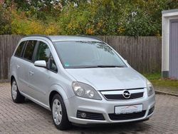 Silber Gebraucht 2005 Opel Zafira Edition Van / Kleinbus | 3.450 € (Fairer Preis)
