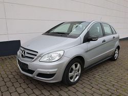 Silber Gebraucht 2006 Mercedes 200 Limousine | 5.499 € (Guter Preis)