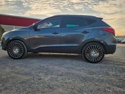 Grau Gebraucht 2011 Hyundai ix35 Style SUV | 6.980 € (Guter Preis)