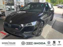 Blackmagic perleffekt Gebraucht 2024 Skoda Octavia RS Kombi | 36.980 € (Guter Preis)