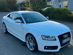 Weiß Gebraucht 2010 Audi A5 Sport Coupé | 10.400 € (Fairer Preis)
