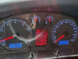 Grau Gebraucht 2006 VW Multivan R Van | 8.500 € (Guter Preis)