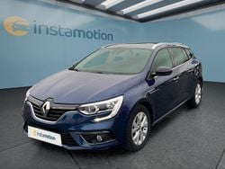 Blau Gebraucht 2020 Renault Mégane GrandTour Kombi | 16.199 € (Fairer Preis)