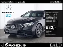 Schwarz metalliclack obsidians Gebraucht 2023 Mercedes E200 AMG Kombi | 56.490 €