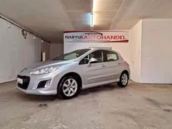 Grau Gebraucht 2011 Peugeot 308 Active Limousine | 5.490 € (Teuer)