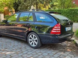 Schwarz Gebraucht 2006 Mercedes C220 Kombi | 4.950 € (Teuer)