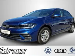 Reef blue (metallic) Gebraucht 2023 VW Polo Style Limousine | 20.860 € (Guter Preis)