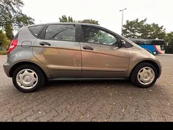 Grau Gebraucht 2005 Mercedes A150 Classic Kleinwagen | 760 € (Superpreis)