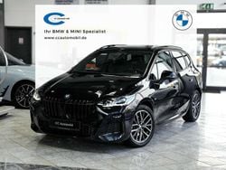 Saphirschwarz Gebraucht 2024 BMW 218 Active Tourer M Sport Van / Kleinbus | 27.999 € (Superpreis)