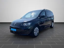 Deep black perleffekt (metallic) Gebraucht 2022 VW Caddy Maxi Van / Kleinbus | 30.180 € (Fairer Preis)