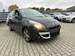 Schwarz Gebraucht 2009 Renault Scénic III Dynamique Van / Kleinbus | 1.750 € (Fairer Preis)