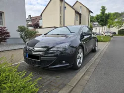 Schwarz Gebraucht 2012 Opel Astra GTC Innovation Limousine | 6.500 € (Guter Preis)