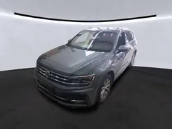 Platinum grey metallic Gebraucht 2021 VW Tiguan Allspace Highline SUV | 34.300 €
