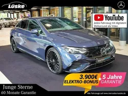 Sodalithblau Gebraucht 2024 Mercedes EQE300 AMG line Limousine | 56.900 €