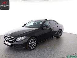 Schwarz (metallic) Gebraucht 2019 Mercedes E200 Avantgarde Limousine | 28.880 € (Fairer Preis)