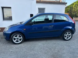 Blau Gebraucht 2007 Ford Fiesta Ambiente Kleinwagen | 1.600 € (Fairer Preis)