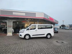 Weiß Gebraucht 2023 Ford Transit Kombi | 28.595 € (Guter Preis)