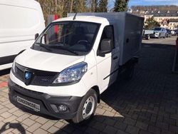 Weiß Gebraucht 2025 Piaggio Porter Kombi | 27.979 €