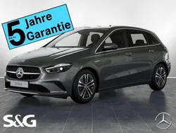 Metalliclack mountaingrau Gebraucht 2025 Mercedes B180 Progressive Van / Kleinbus | 36.999 € (Teuer)