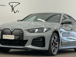 M brooklyn grau metallic Gebraucht 2025 BMW i4 Comfort Edition Limousine | 54.819 € (Fairer Preis)